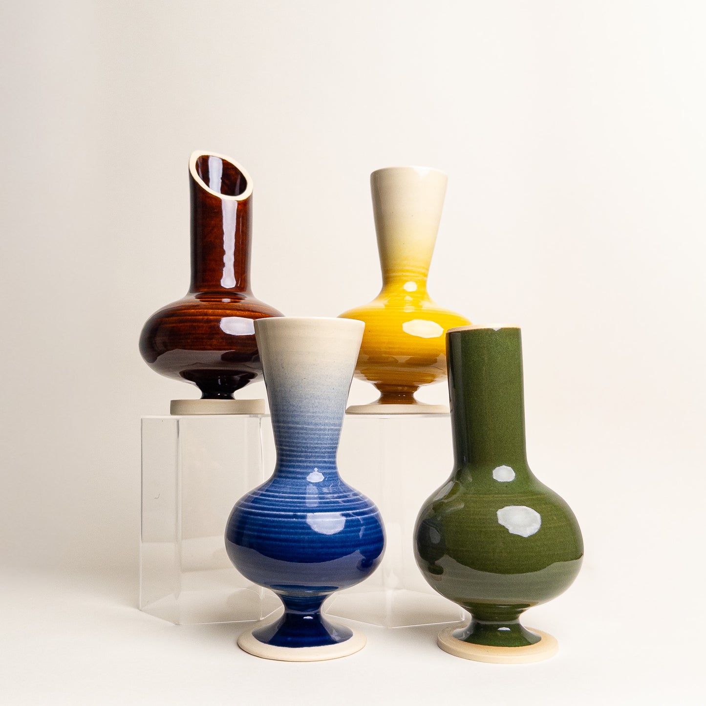 Swung Vase