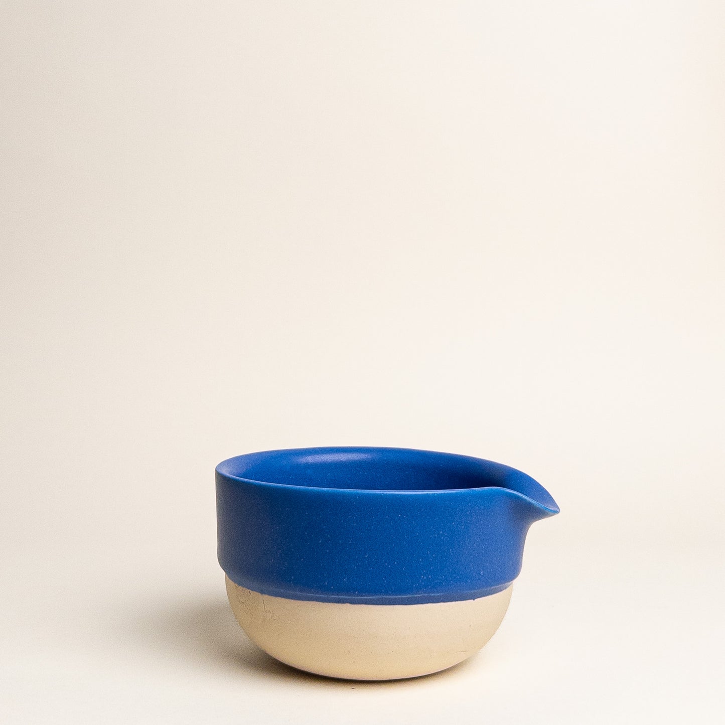 Spouted Bowl