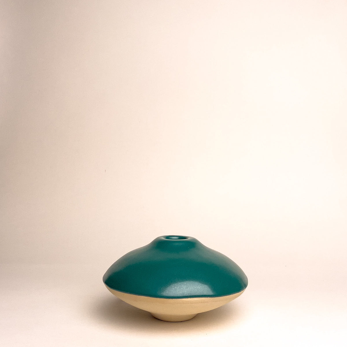 Cardo Bud Vase