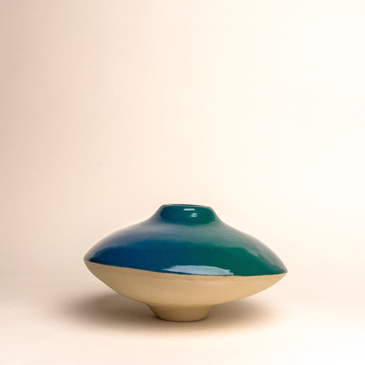 Cardo Vase